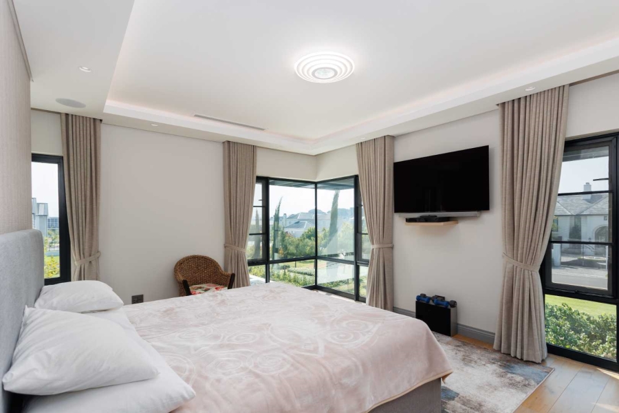 4 Bedroom Property for Sale in Val De Vie Estate Western Cape